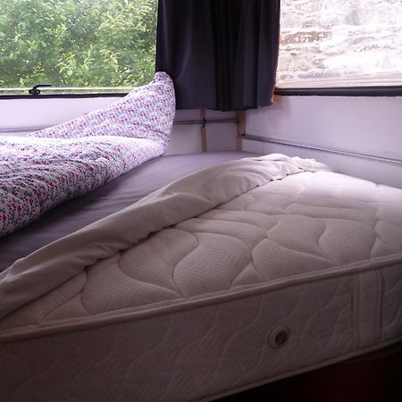 Bretagne Chambre D'Hotes Suite 53M2 Et Caravane Vintage Avec Cuisine Et Salle De Bains Privees Brittany B&B 53M2 Suite And Vintage Caravan Glamping With Private Kitchen And Bathroom Pleumeur-Gautier Dış mekan fotoğraf
