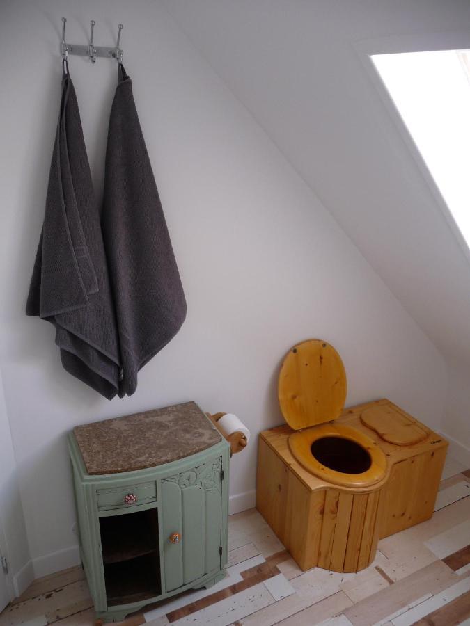 Bretagne Chambre D'Hotes Suite 53M2 Et Caravane Vintage Avec Cuisine Et Salle De Bains Privees Brittany B&B 53M2 Suite And Vintage Caravan Glamping With Private Kitchen And Bathroom Pleumeur-Gautier Dış mekan fotoğraf